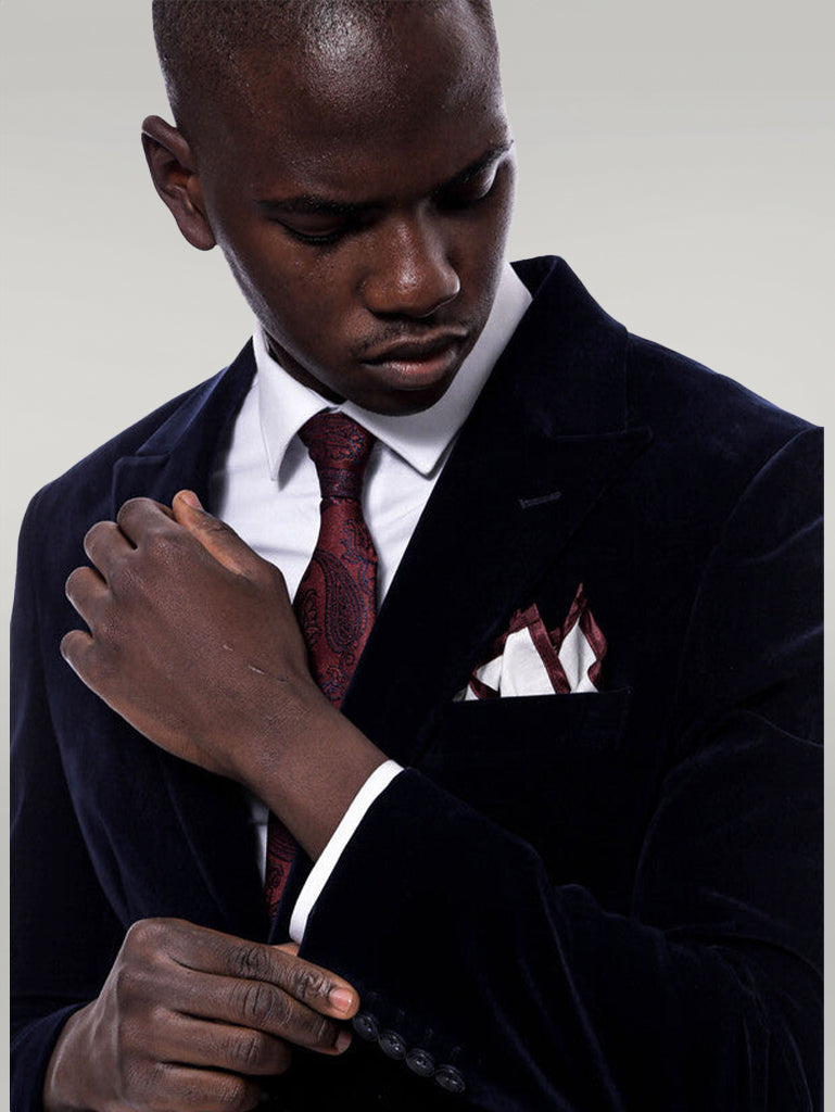Navy blazer black lapel deals