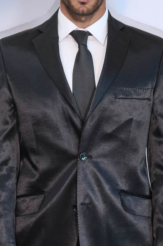 بدلة رجالية من الساتان الأسود بقصة ضيقة مكونة من زرين