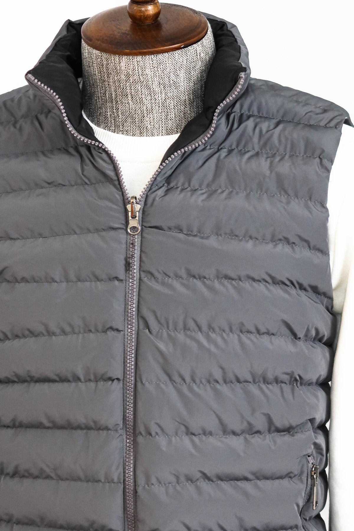 Reversible Puffer Grey Men's Down Vest - Wessi