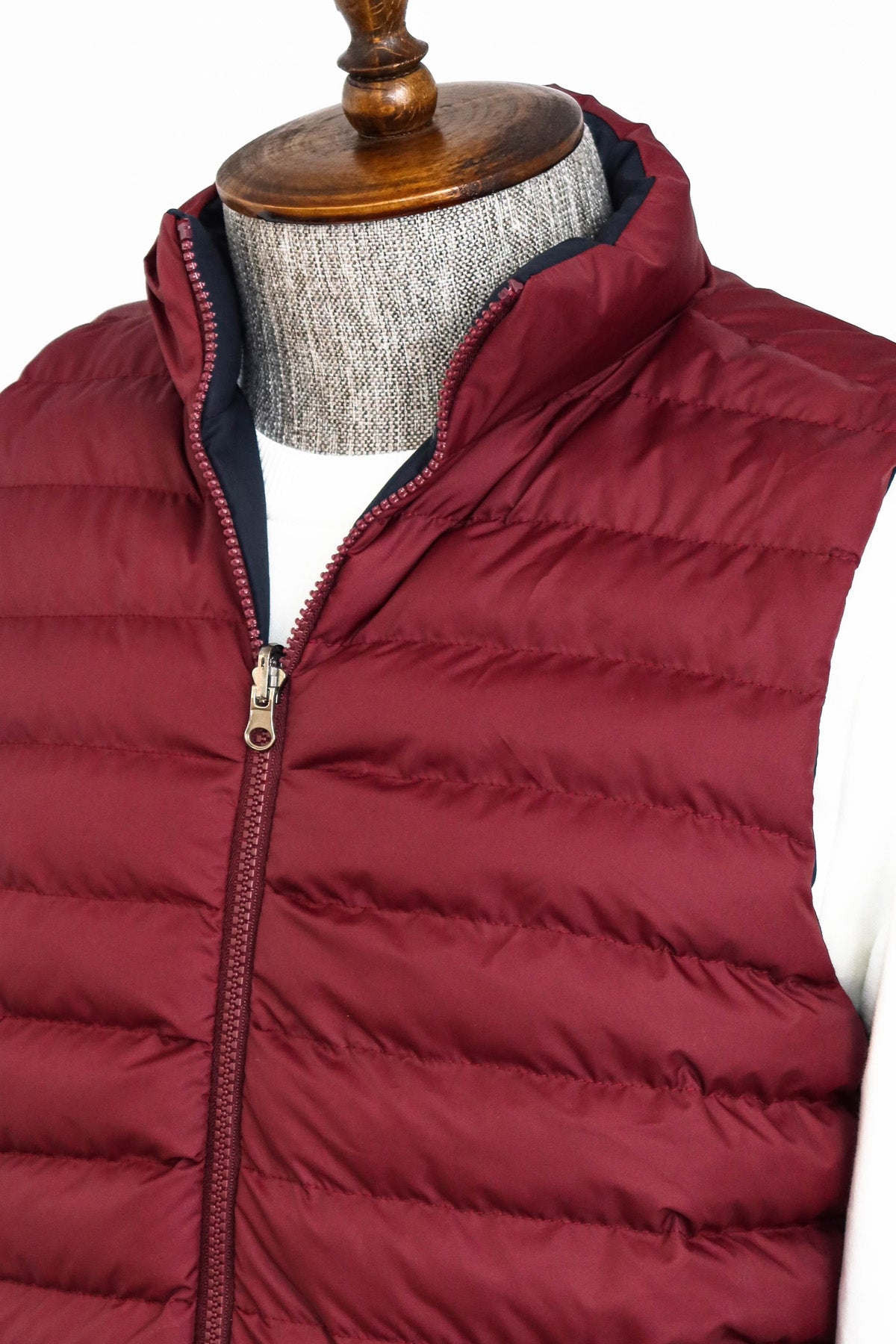 Reversible Puffer Burgundy Men Down Vest Wessi