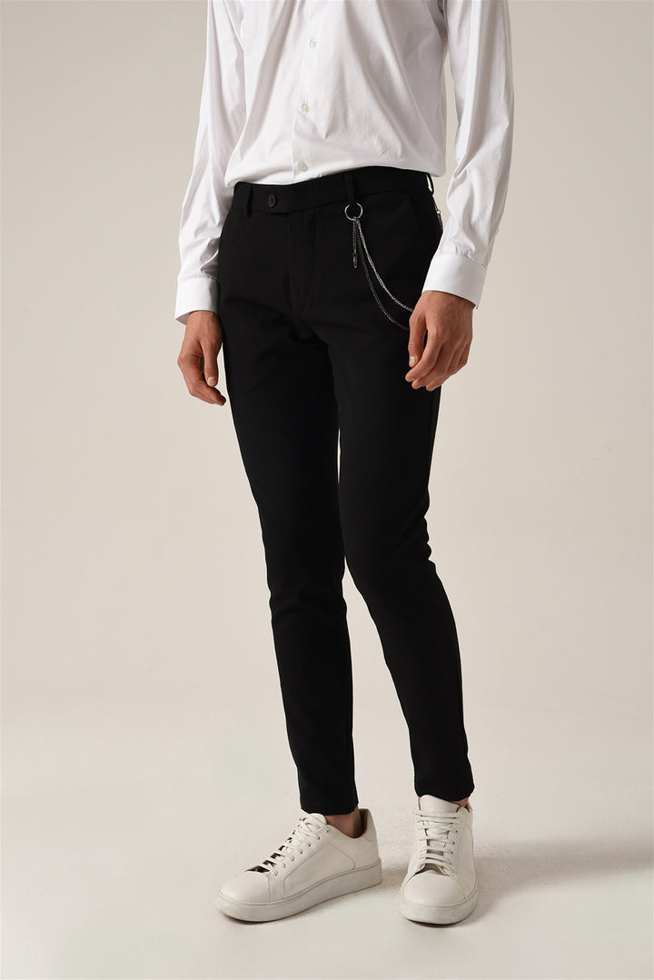 Pantalón slim fit con detalle de accesorios para hombre negro - Wessi