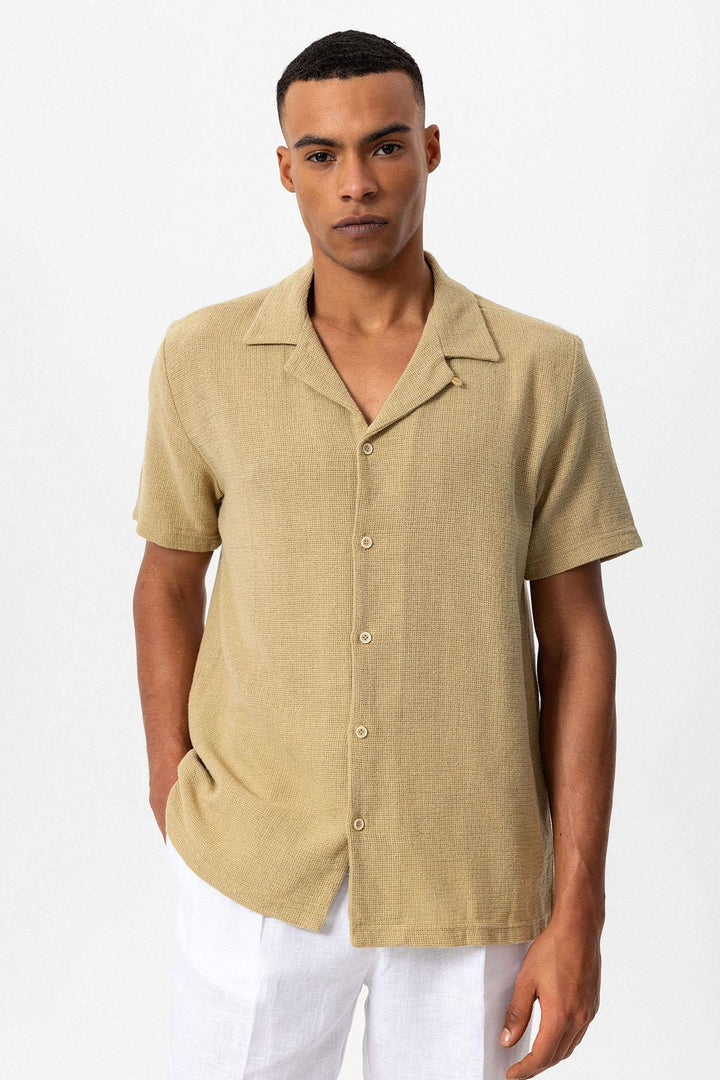 Chemise Homme Beige Tricot Texturé Col Camp - Wessi