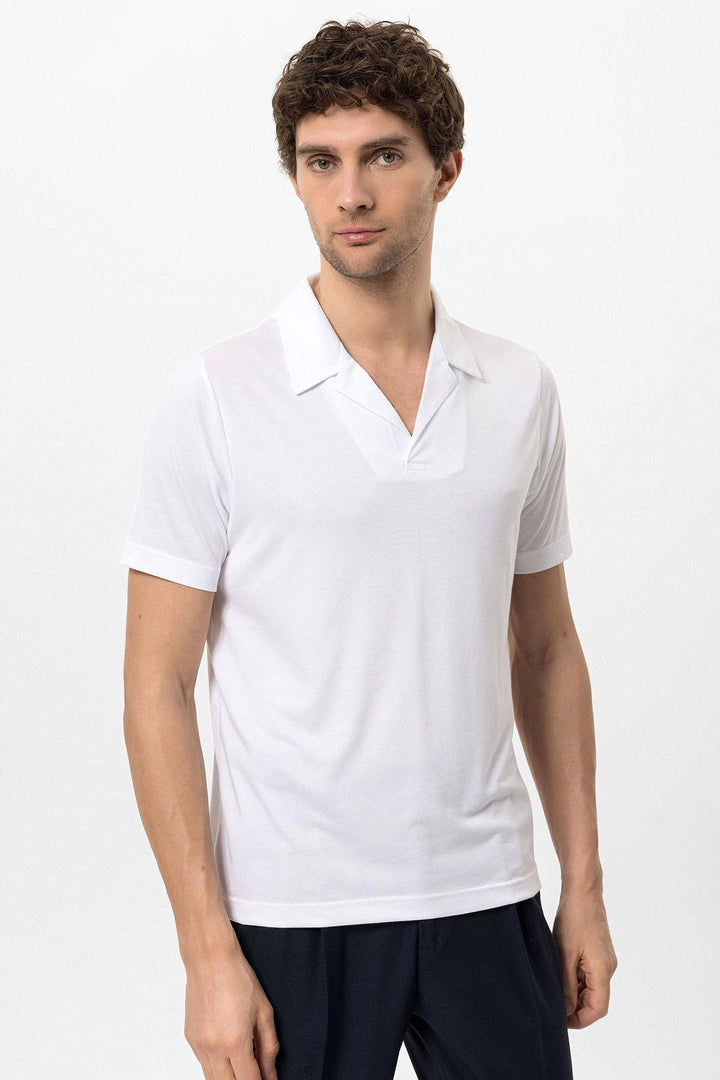 Men's Ecru Camp Collar Regular Fit  T-Shirt - Wessi