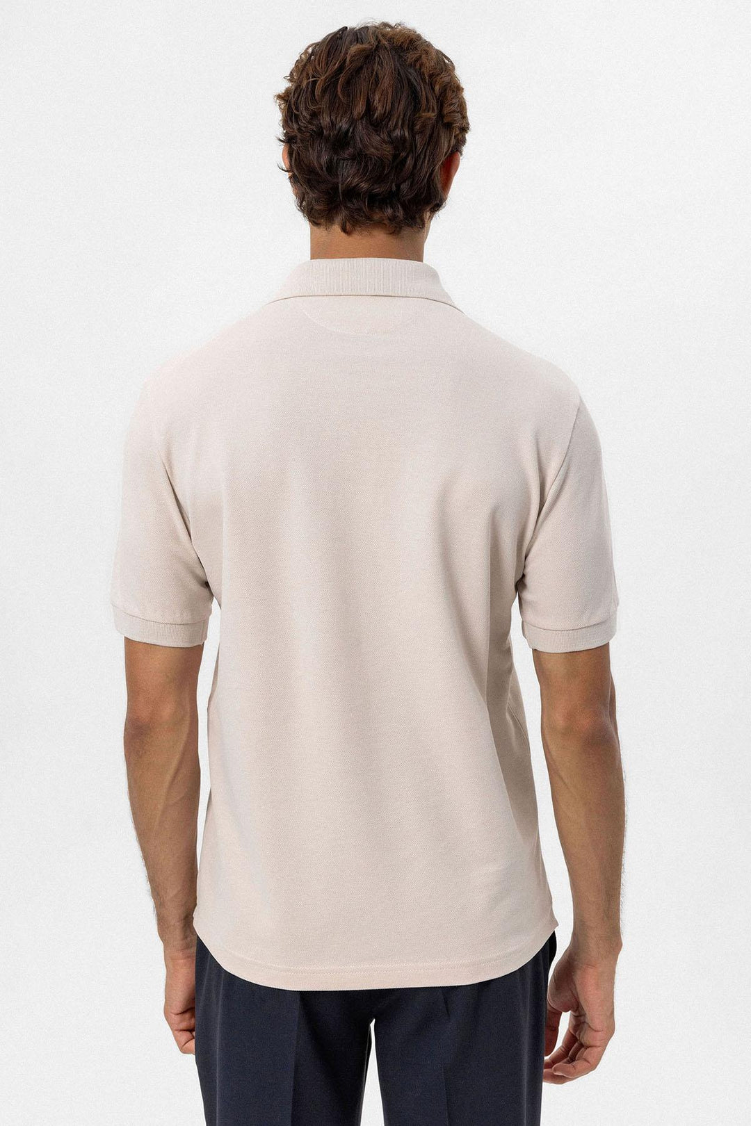 Camiseta de cuello alto beige para hombre - Wessi