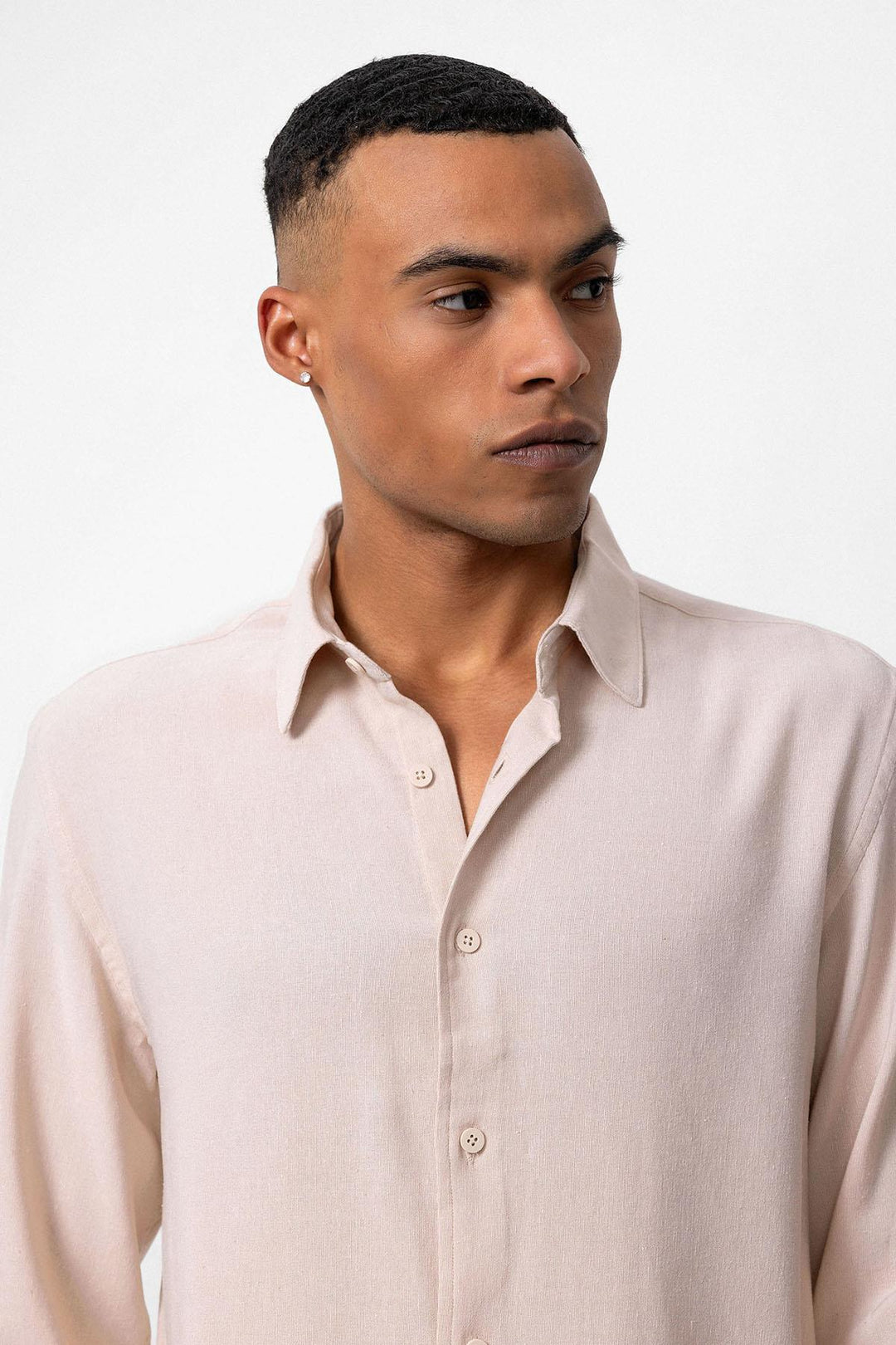 Camisa de lino de manga larga beige para hombre - Wessi