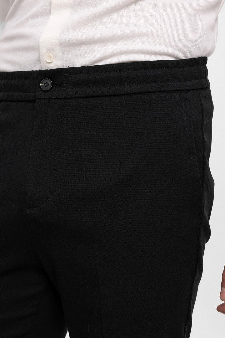 Pantaloni da uomo neri con vestibilità regolare e vita elastica - Wessi