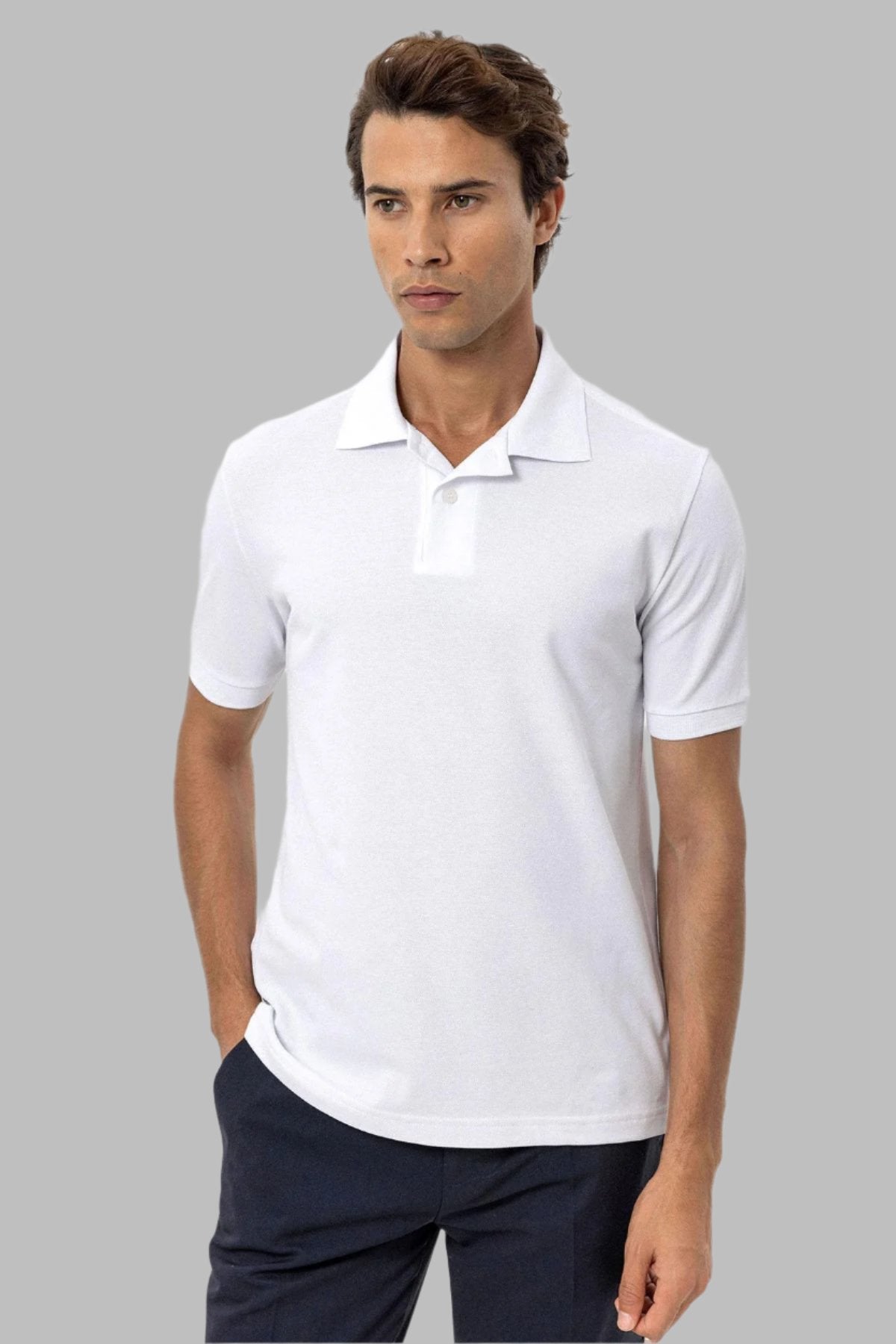 Camiseta blanca de cuello alto para hombre Wessi