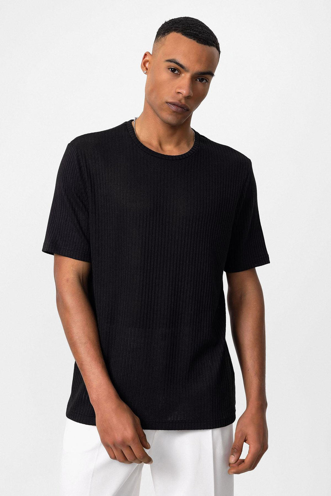 Men's Black Crew Neck Ribbed T-Shirt - Wessi