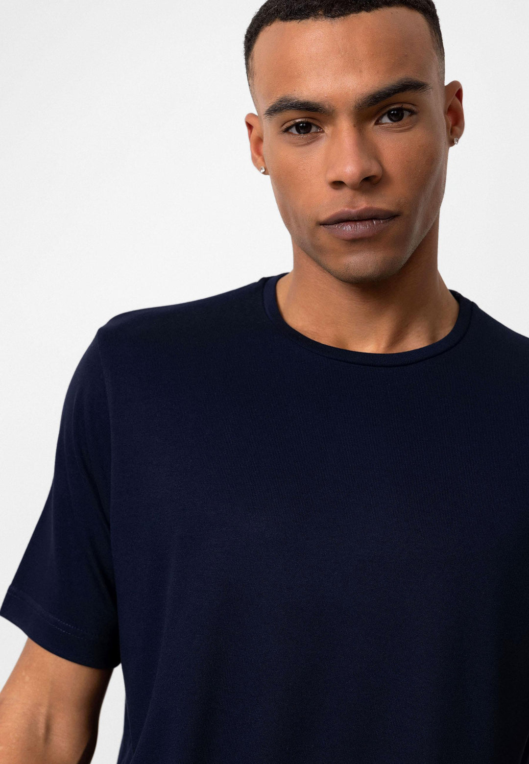 Men's Navy Blue Regular Fit Crew Neck T-Shirt - Wessi