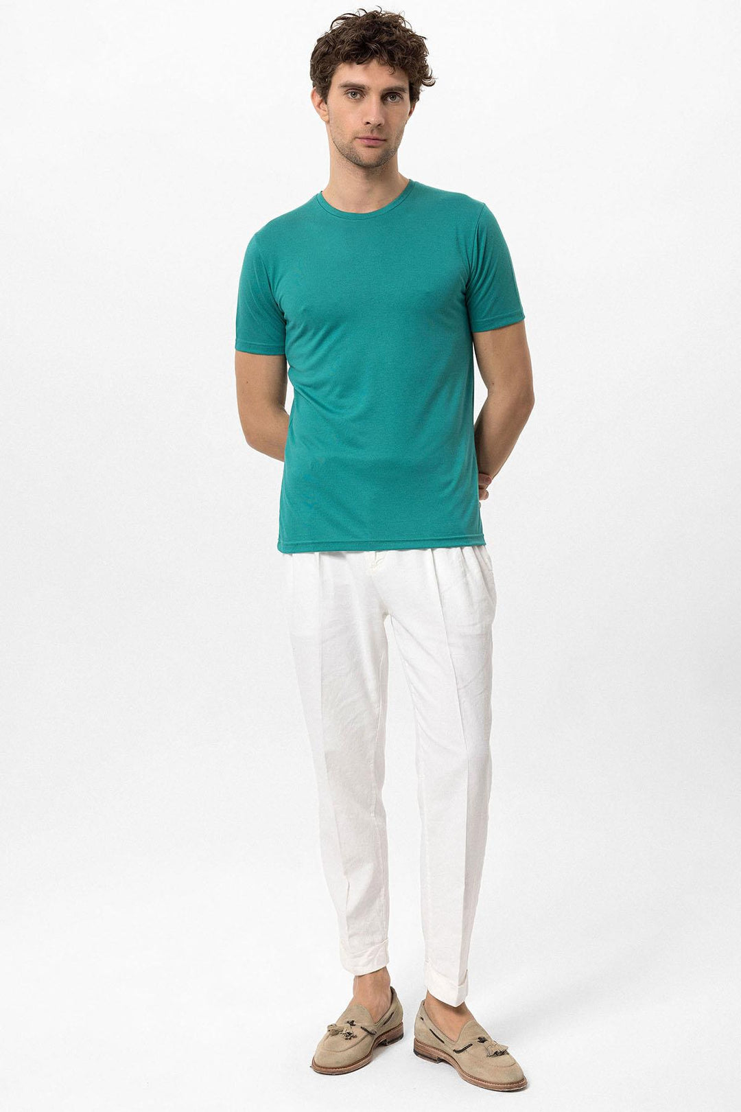 Camiseta slim fit de hombre verde con cuello redondo - Wessi