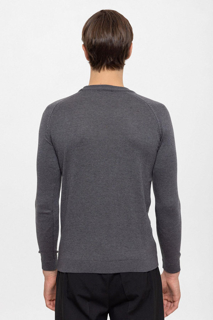 Pull en tricot coupe ajustée à col rond fumé pour hommes - Wessi