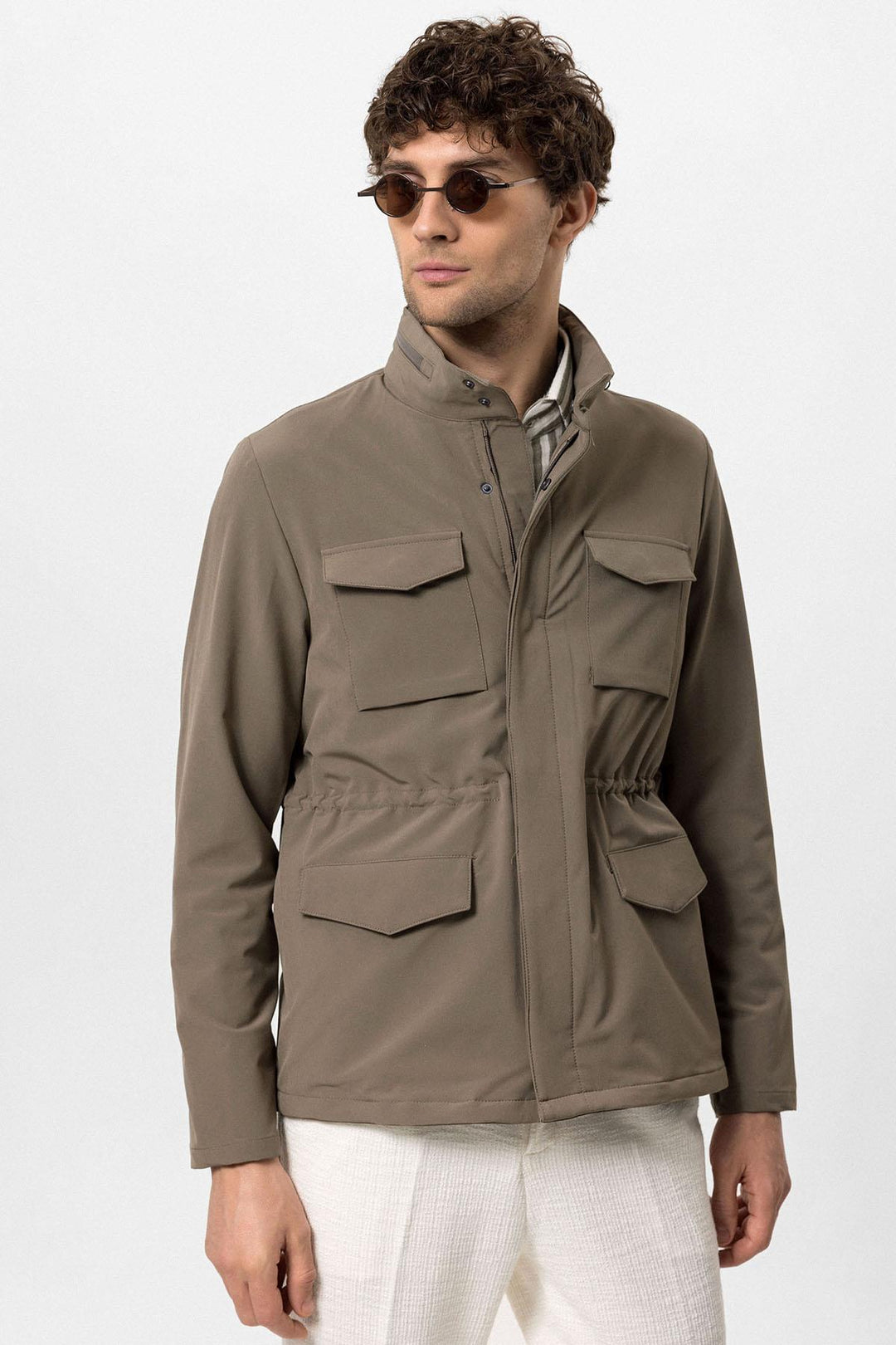 Chaqueta safari caqui con cuello alto para hombre - Wessi