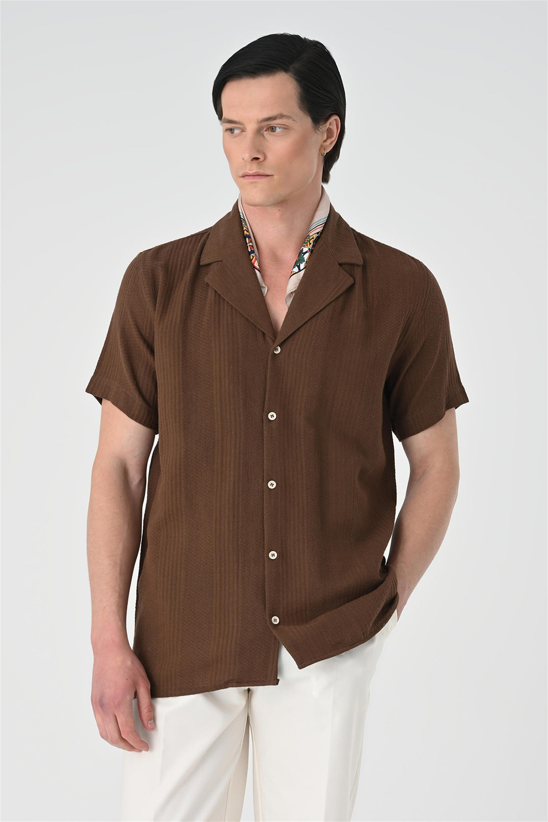 Camicia a maniche corte con motivo intrecciato marrone da uomo - Wessi