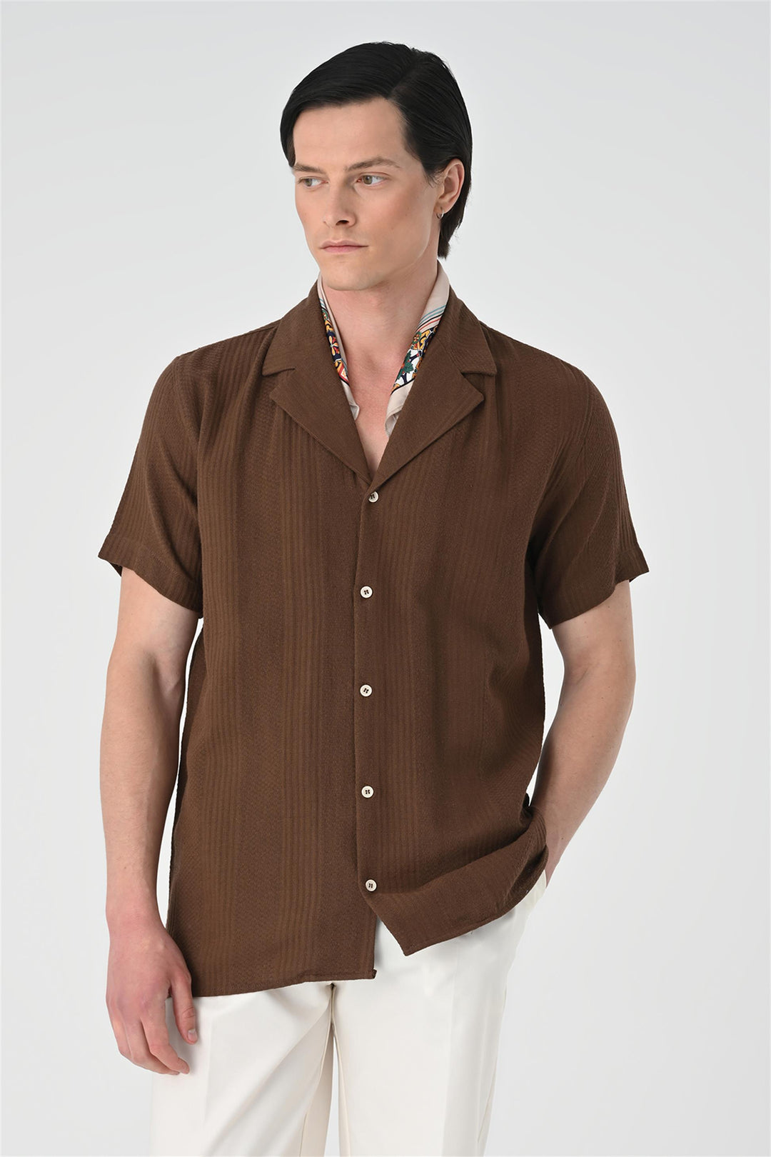 Camicia a maniche corte con motivo intrecciato marrone da uomo - Wessi