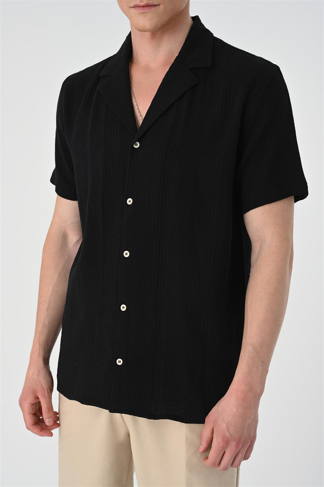 Camisa de manga corta de hombre negra con estampado tejido - Wessi