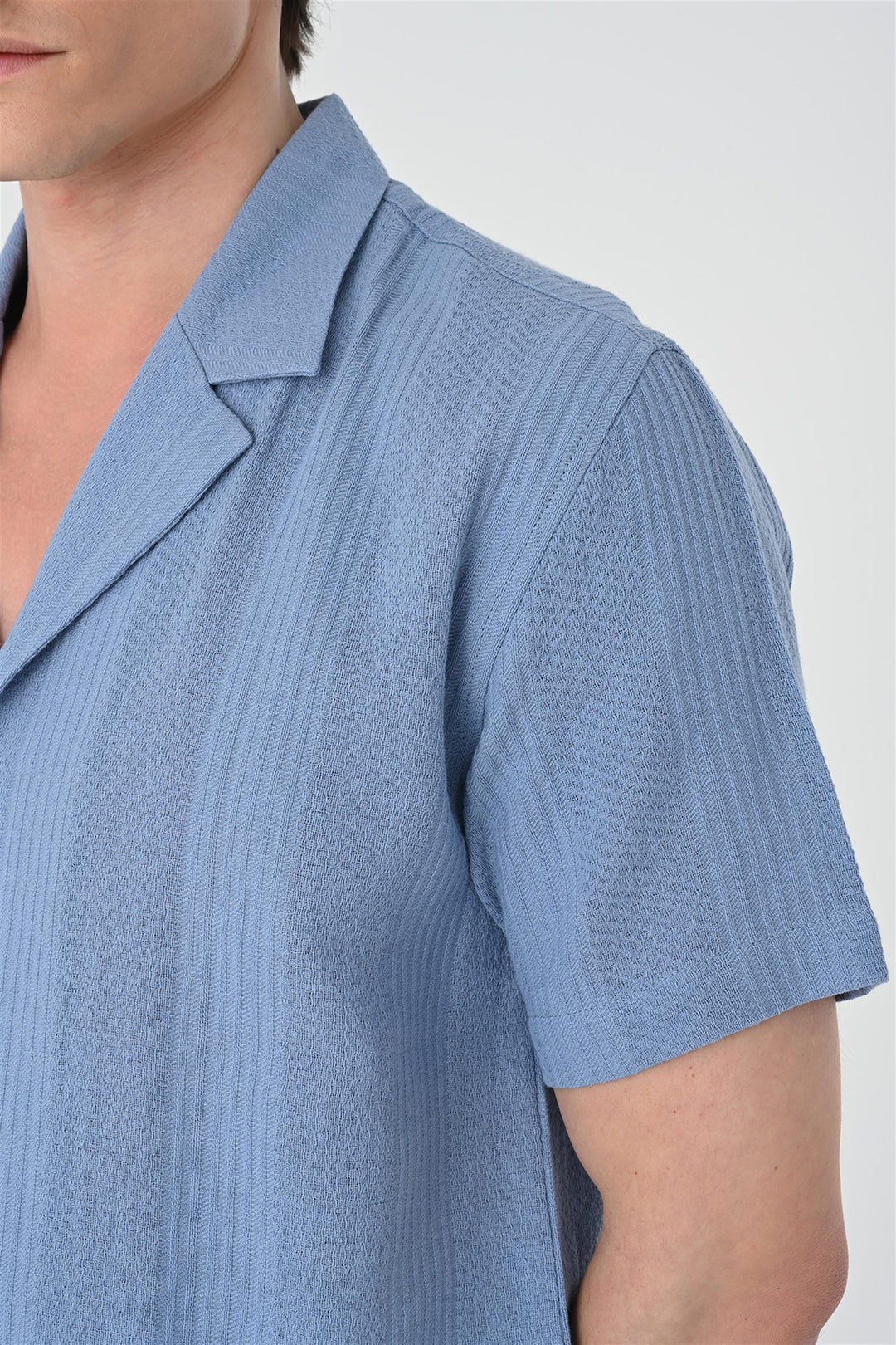 Men's Light Blue Woven Patterned Short Sleeve  Shirt - Wessi