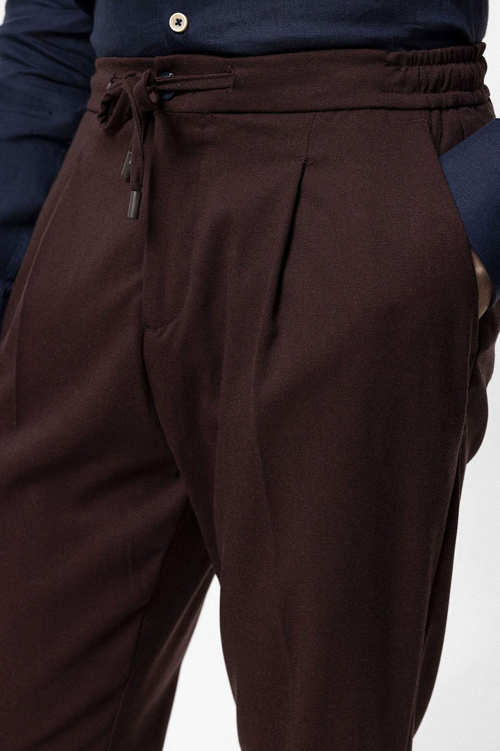 Pantaloni a pieghe in vita elastica bordeaux da uomo - Wessi