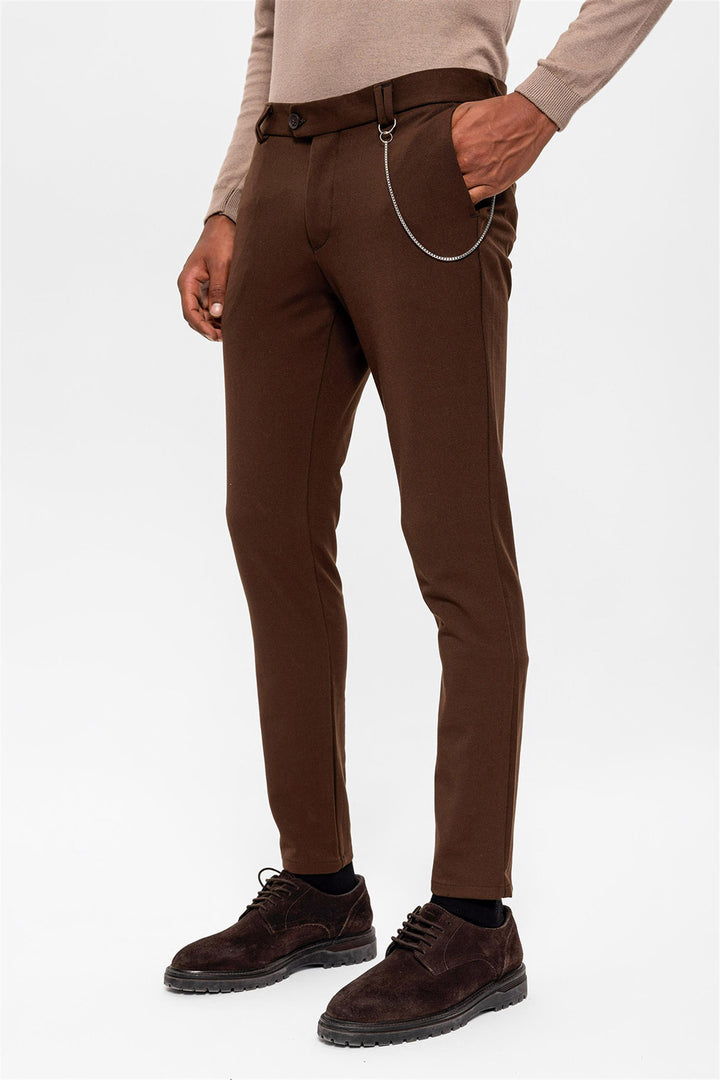 Pantalón de hombre de tejido accesorio recto slim fit marrón oscuro - Wessi