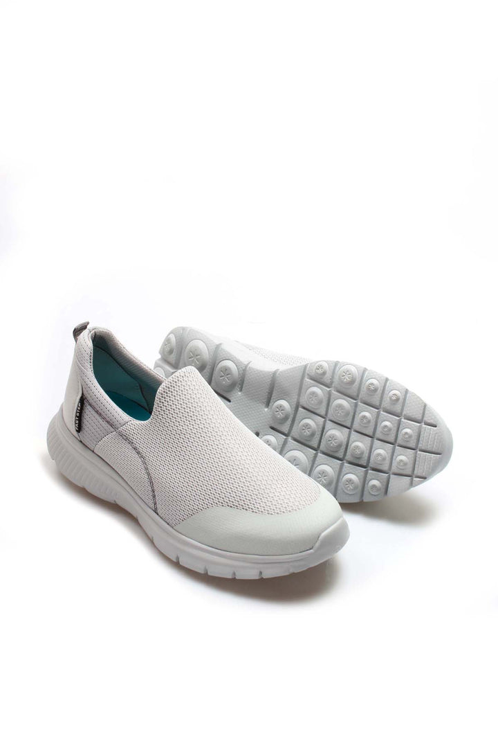 Men's Light Gray Slip-On Sneakers with Breathable Mesh Upper - Wessi