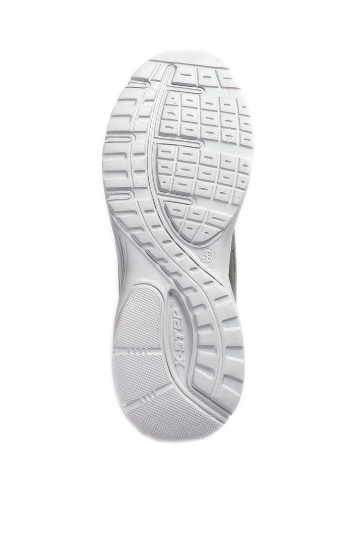 Zapatillas de running de malla gris Wessi