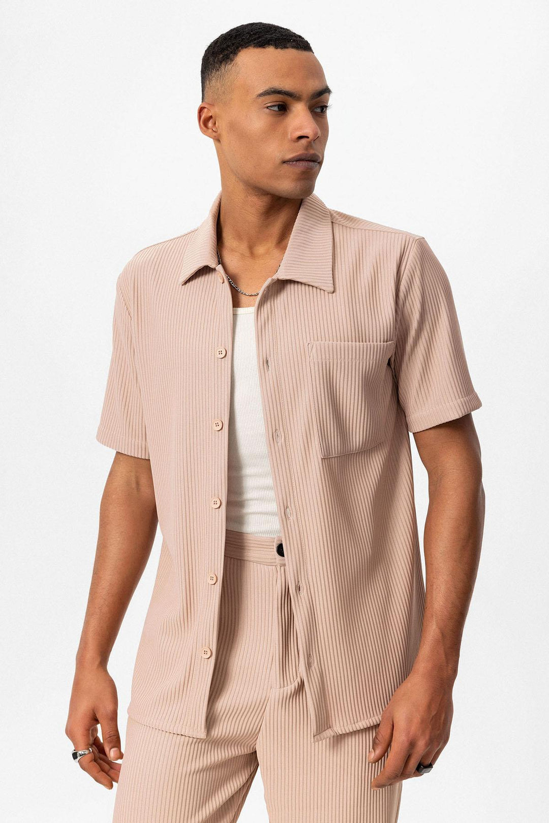 Camisa de hombre de canalé de manga corta beige - Wessi