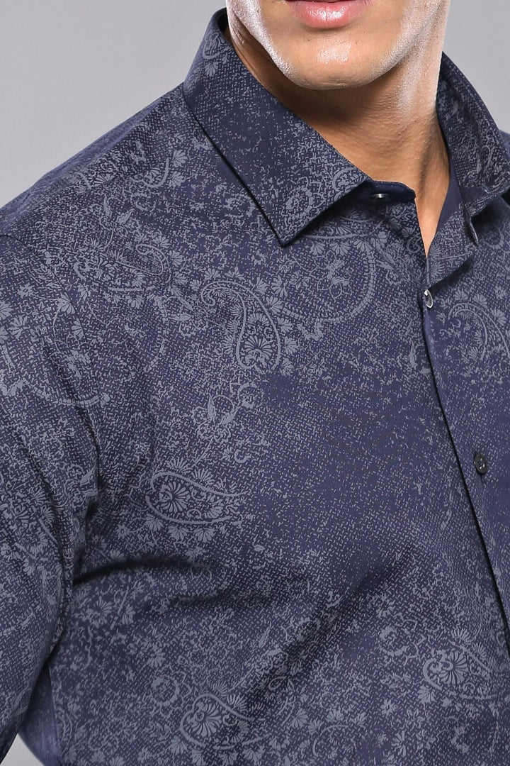 Chemise bleu marine à motifs | Wessi - Wessi