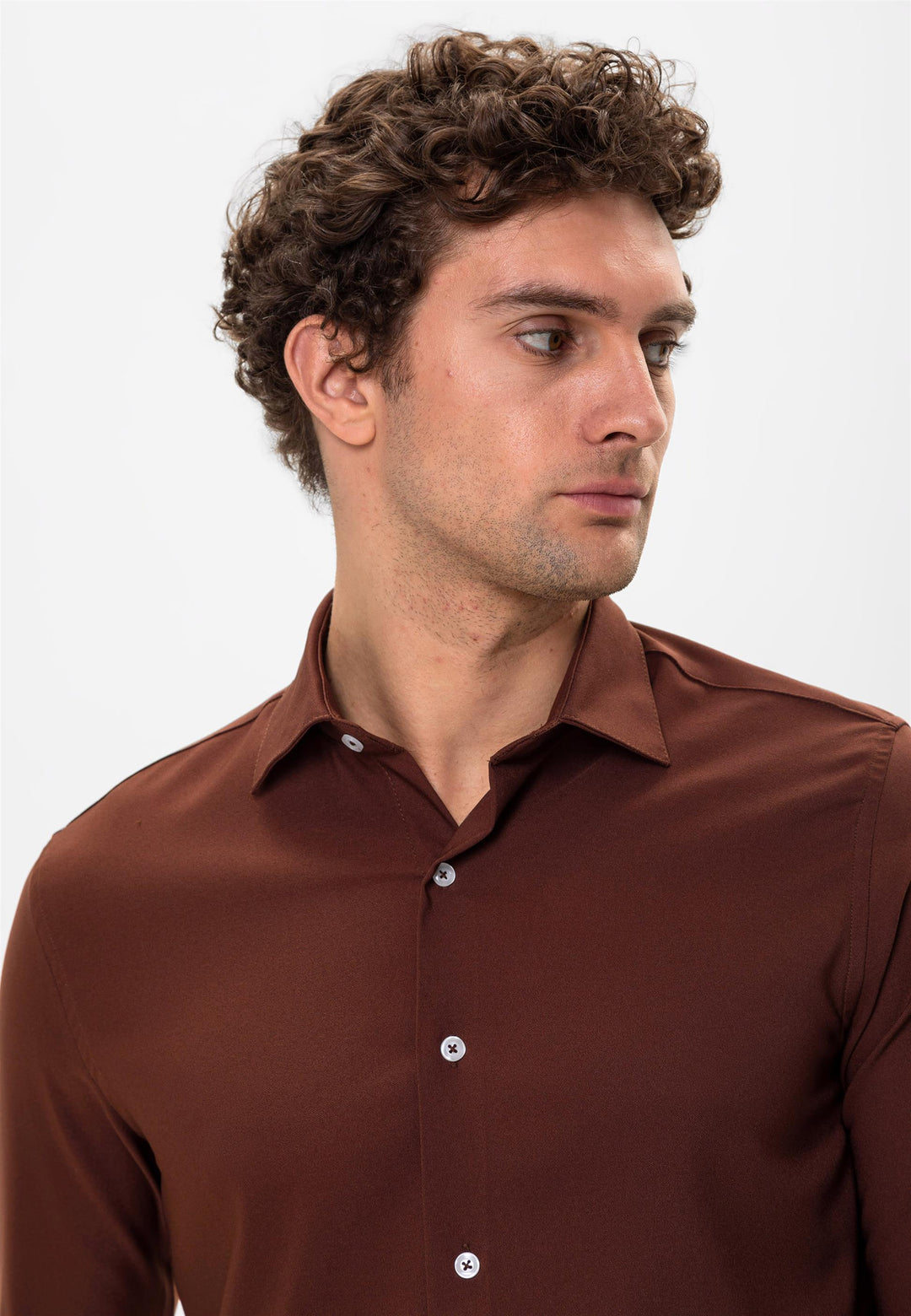 Camisa entallada marrón para hombre - Wessi