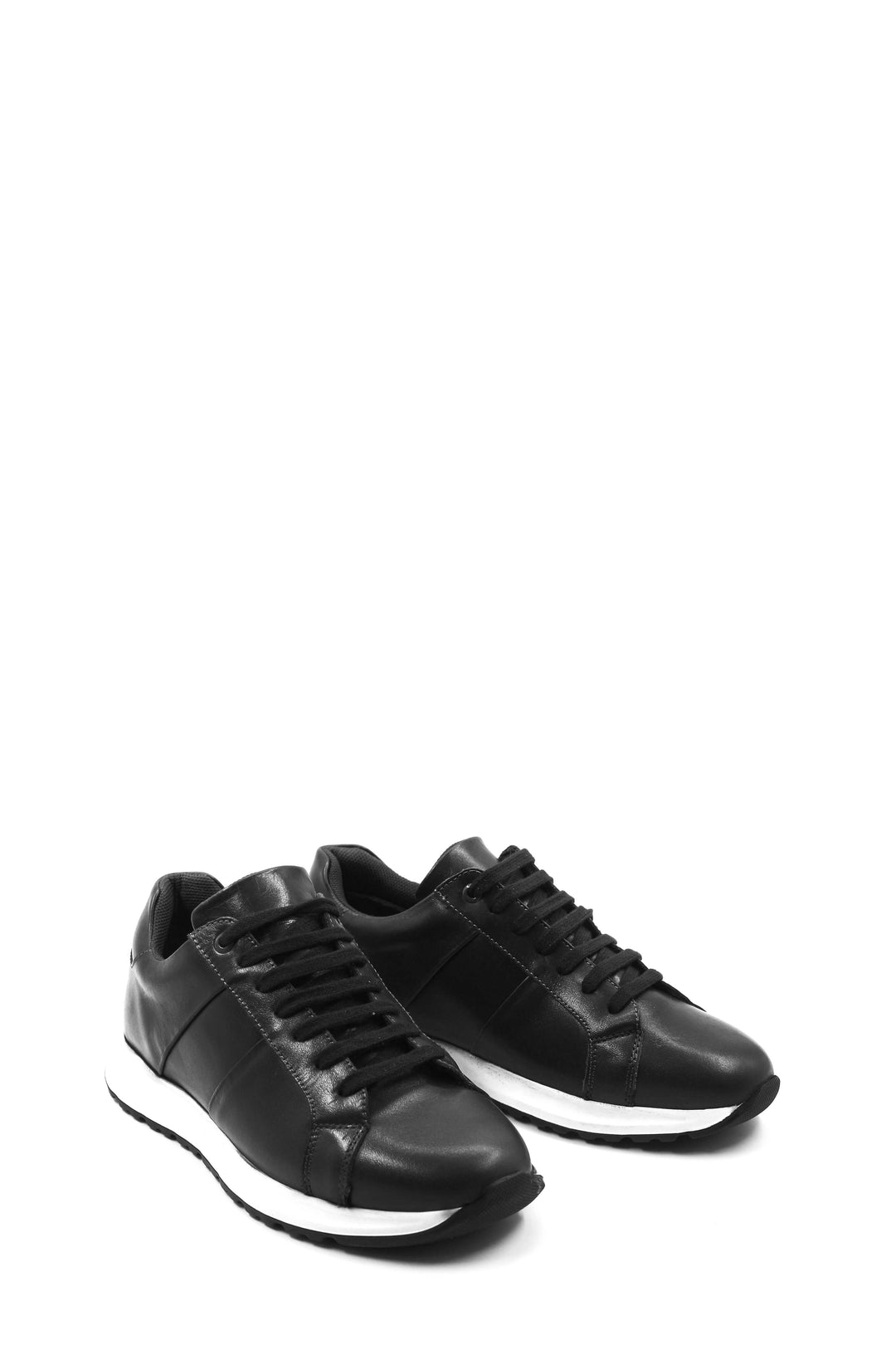 Zapatillas de Hombre de Piel Negra con Suela Contraste Blanca - Wessi