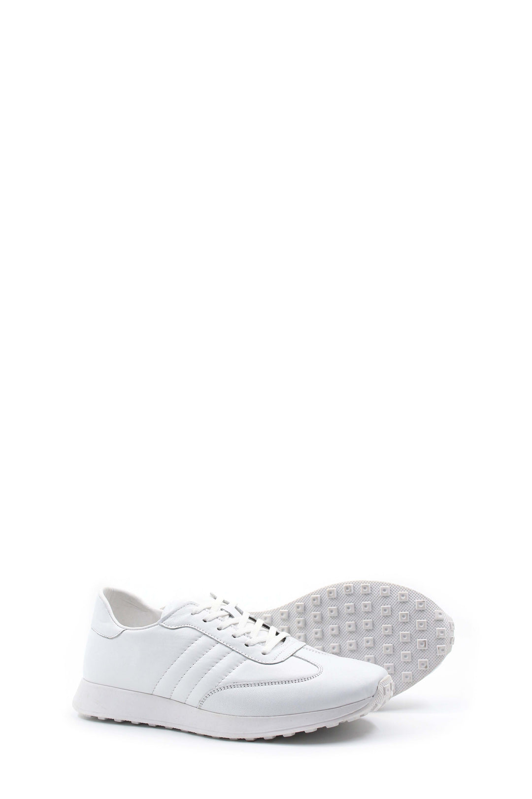 White Leather Retro Running Sneakers Wessi