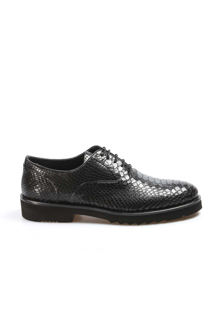 Black Textured Leather Derby Shoes Wessi