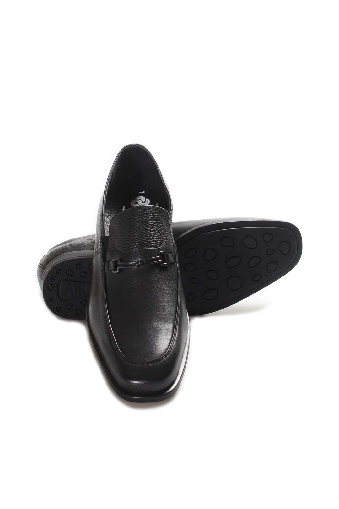 Black Textured Leather Loafers-Wessi