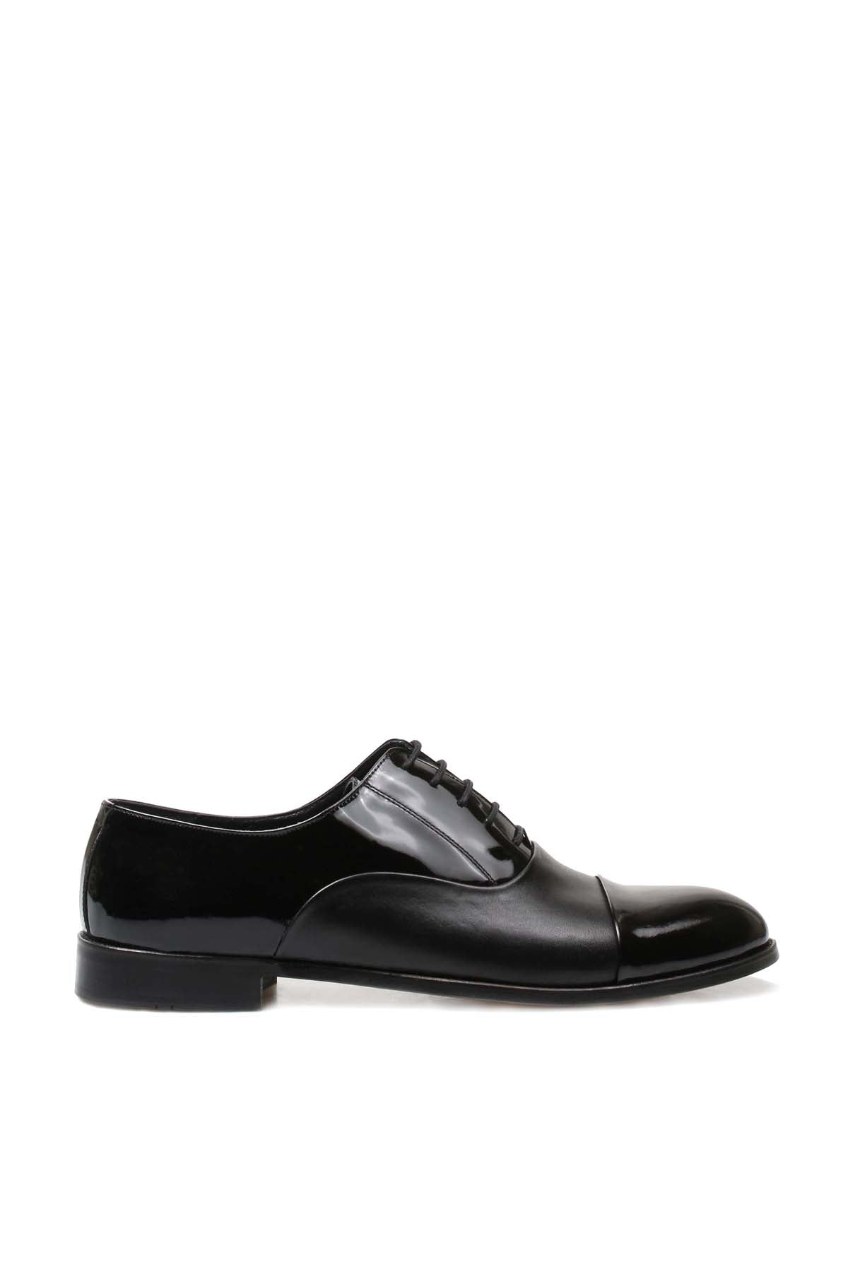 Chaussures Oxford pour Homme en Cuir Noir a Cap Toe et Finition Brilla Wessi