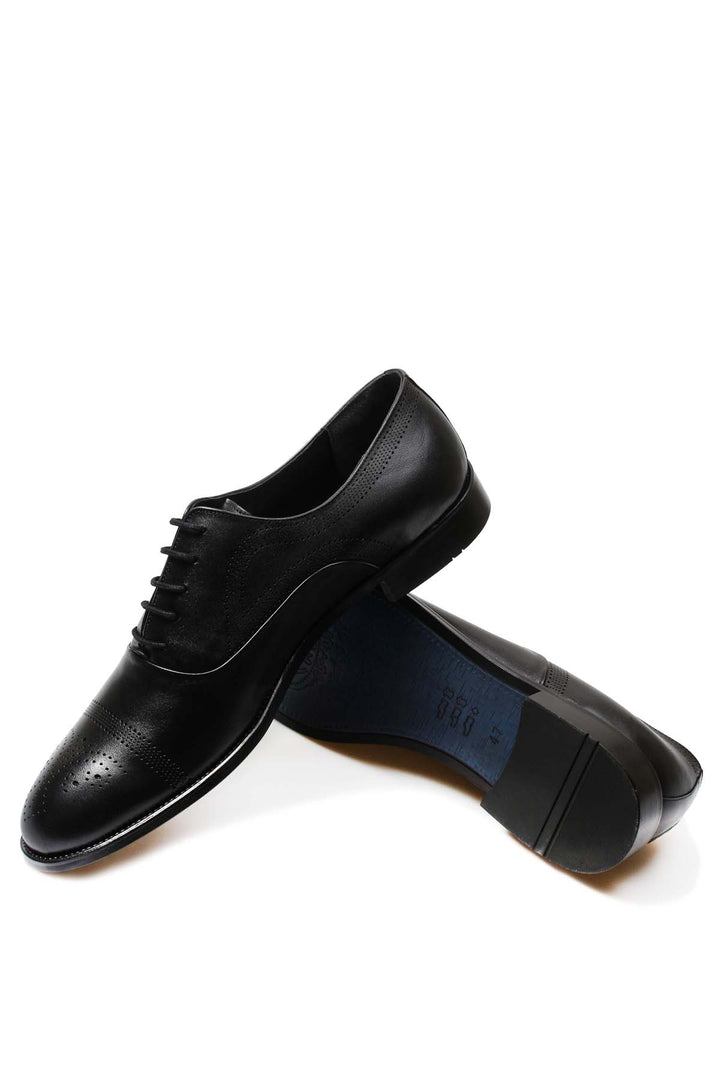 Zapatos Oxford para Hombre de Piel Negra con Puntera Perforada - Wessi