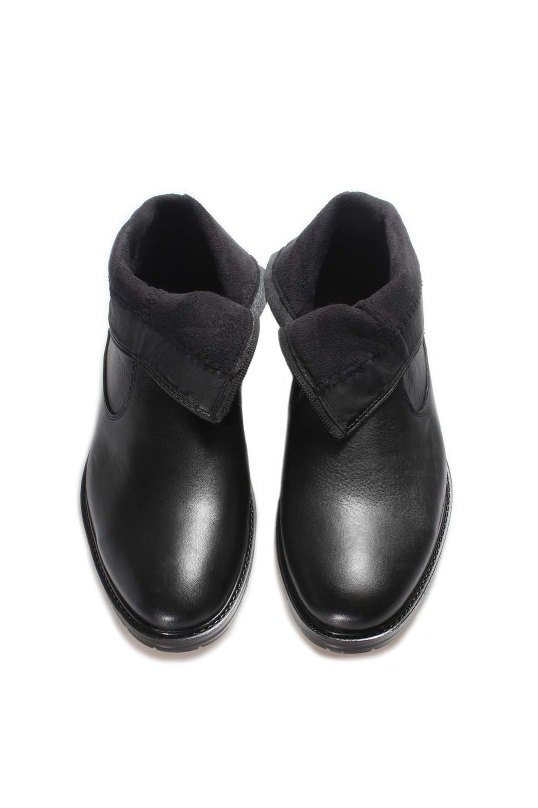 Men's Black Leather Ankle Boots with Embossed Crest Detail - Wessi