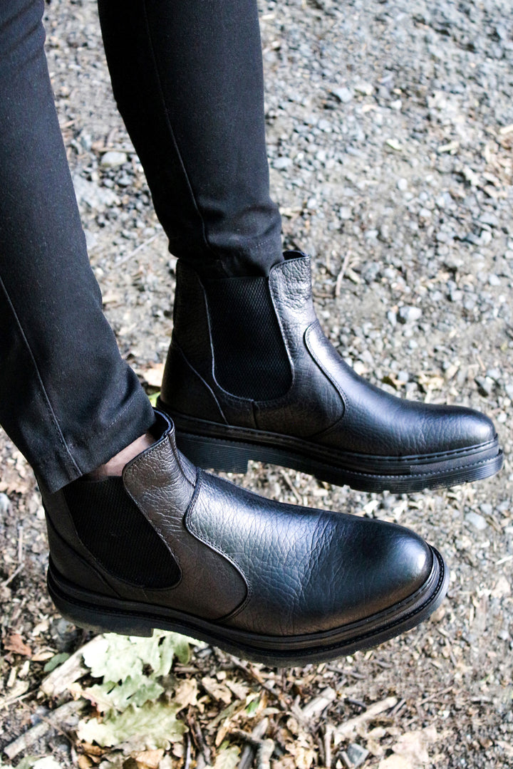 Botas Chelsea de Hombre de Piel Negra con Suela Resistente - Wessi