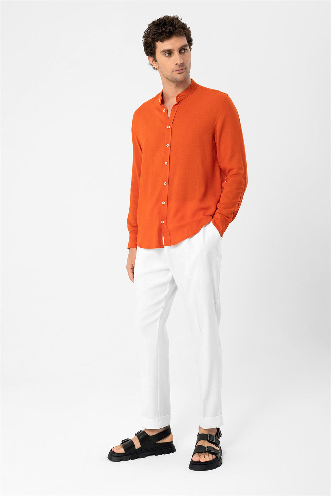 Camisa de hombre con cuello juez naranja - Wessi