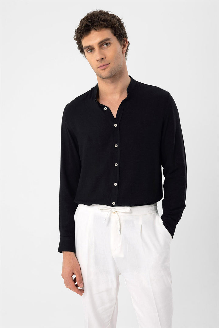 Camisa negra con cuello de juez para hombre - Wessi