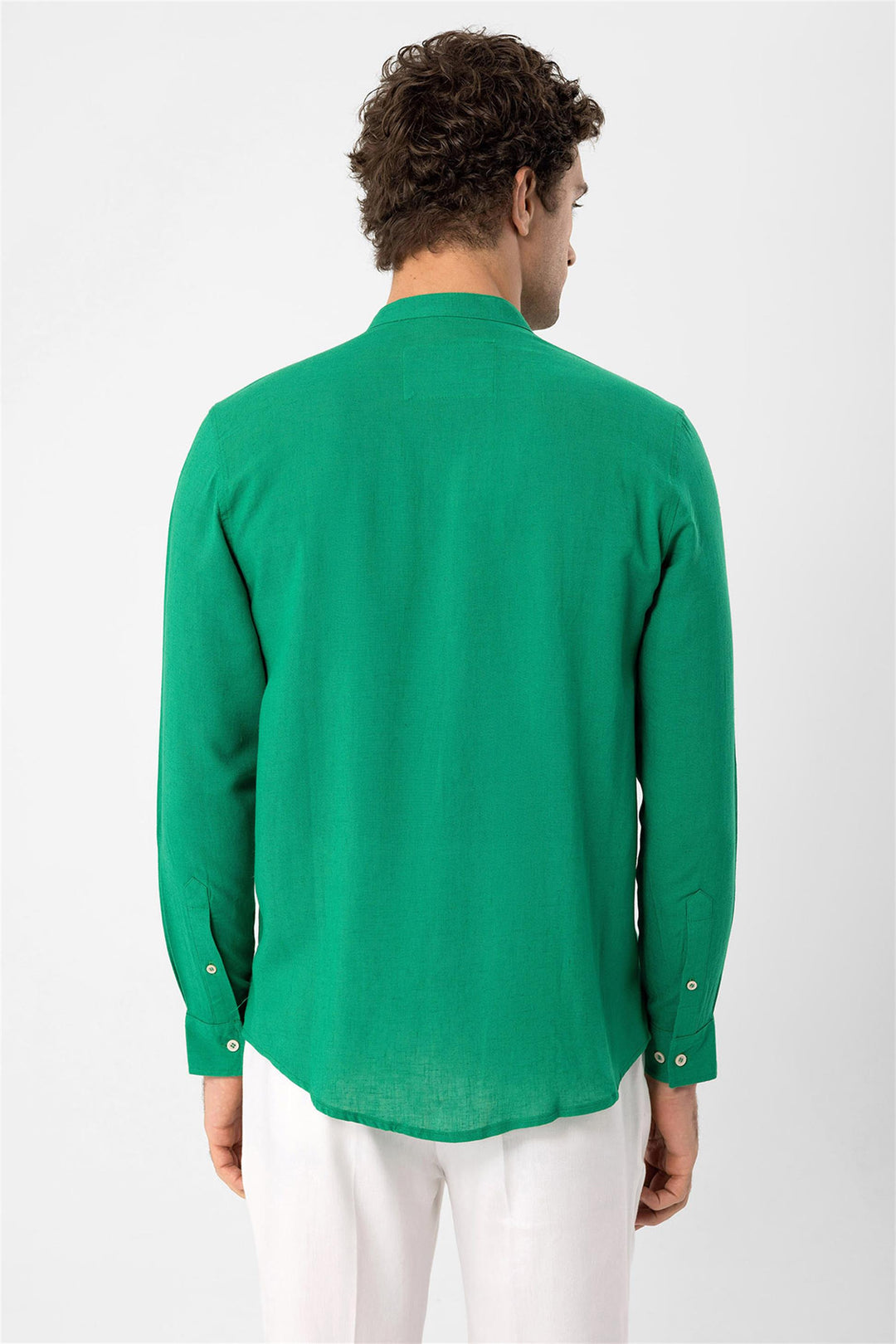 Camisa de hombre con cuello juez verde pato - Wessi