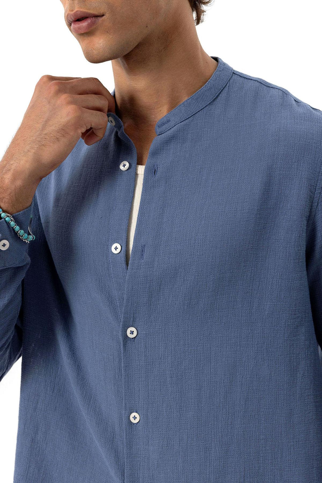 Camisa tejida con cuello mandarín índigo para hombre - Wessi