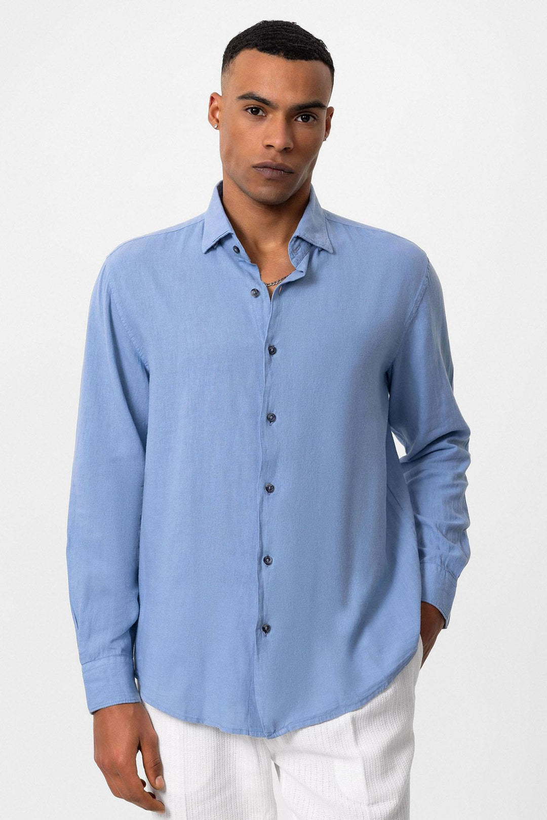 Camisa de hombre en mezcla de lino azul celeste - Wessi