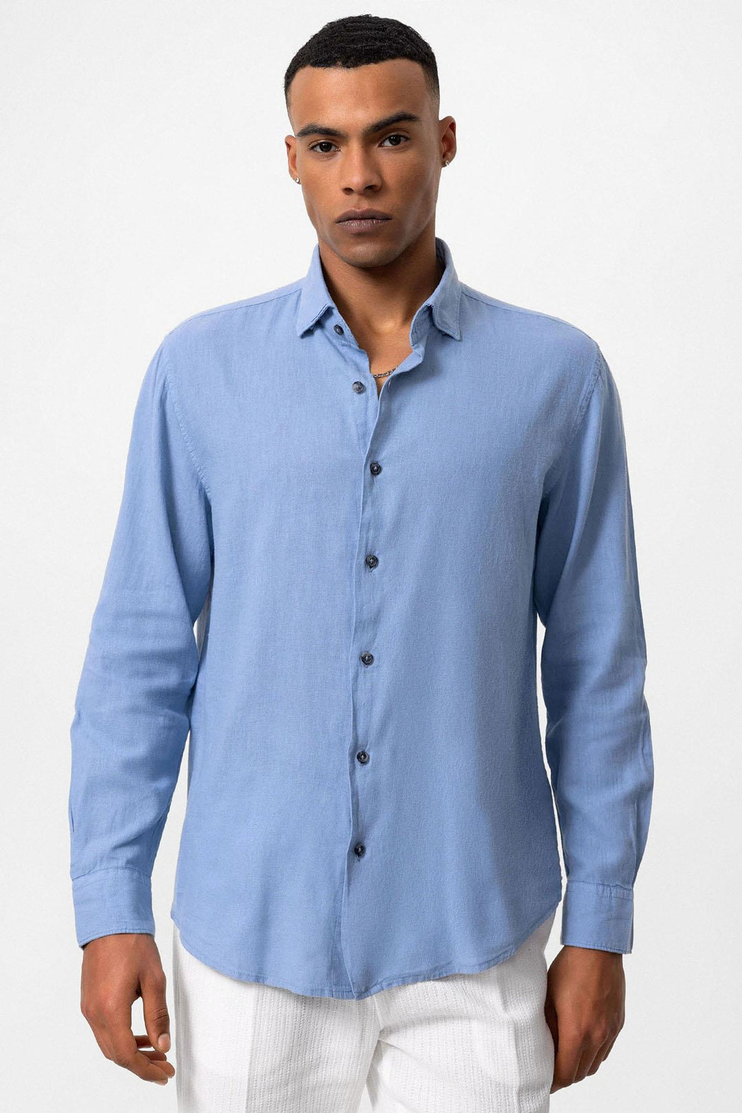 Camisa de hombre en mezcla de lino azul celeste - Wessi