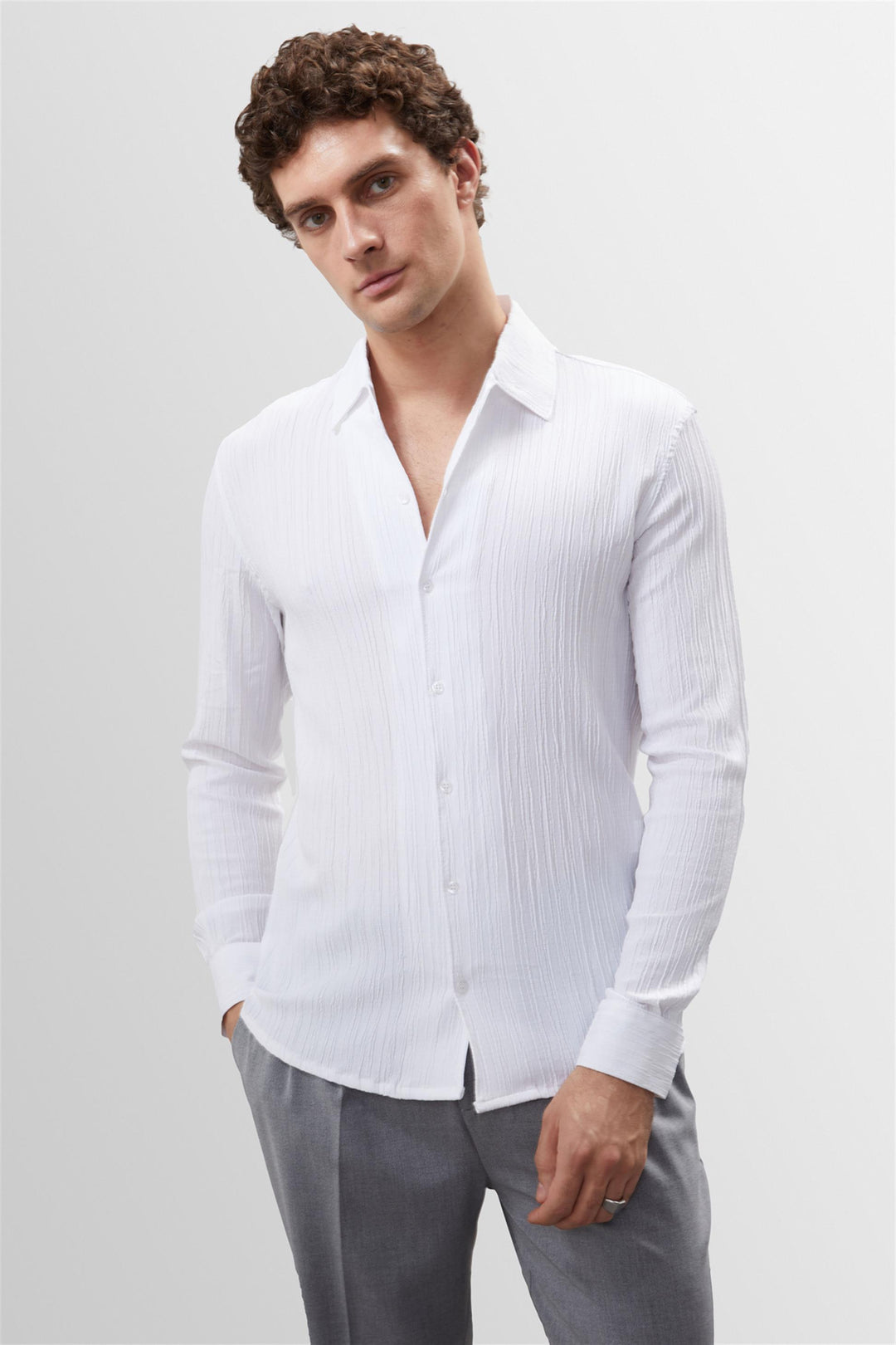 Camisa Slim Fit de tejido muselina blanca para hombre - Wessi