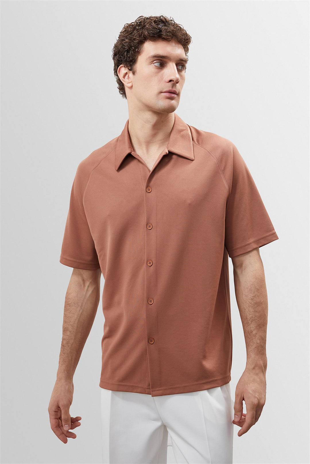 Camisa Oversize de Manga Corta para Hombre Marrón Claro - Wessi