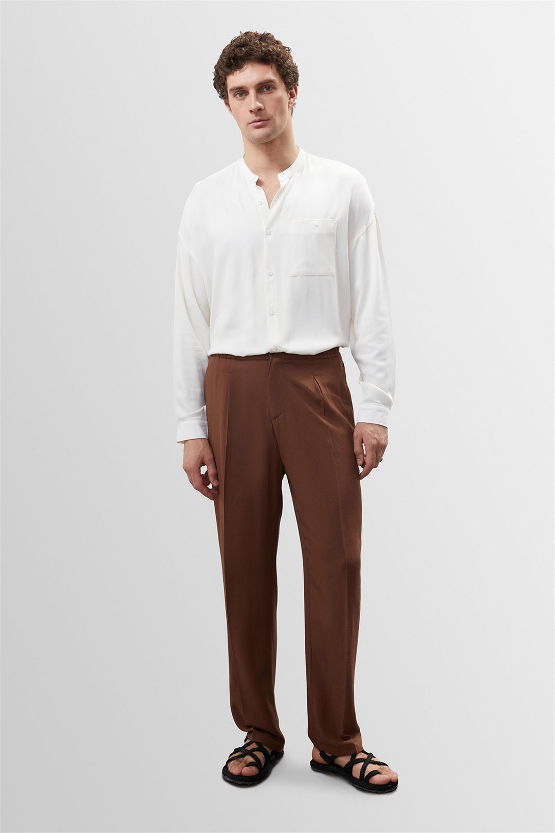 Men's Brown High Waist Pleated Linen Blend  Trousers - Wessi