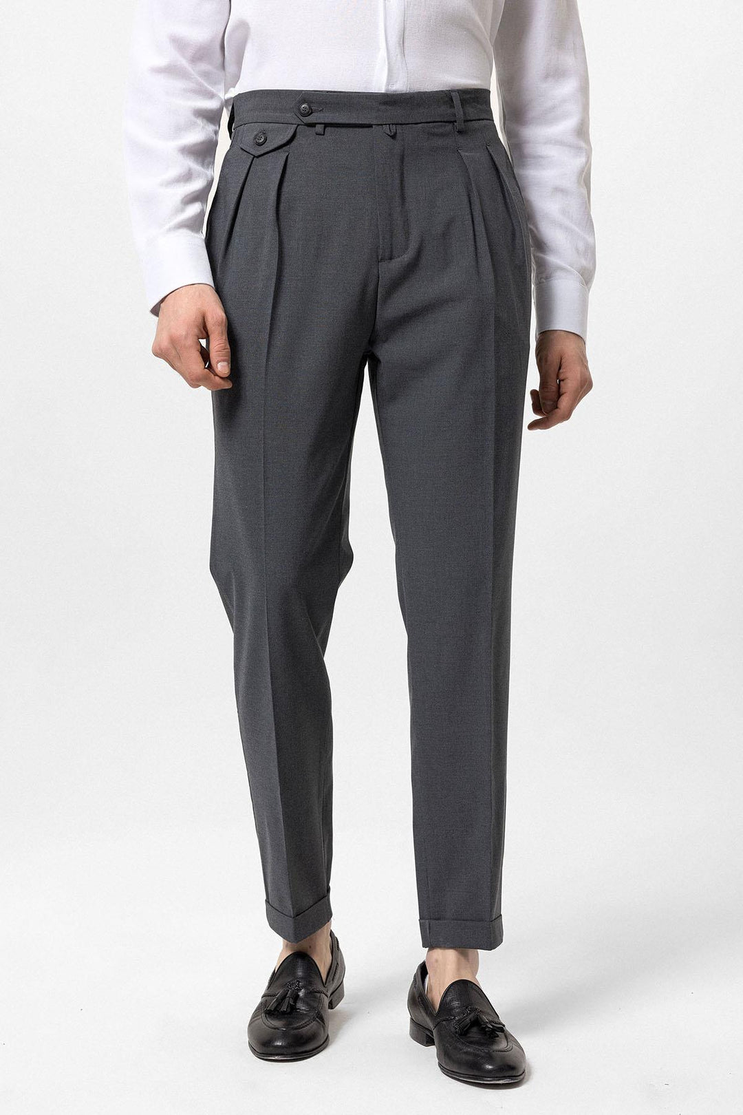 Pantalón de hombre gris plisado de talle alto - Wessi