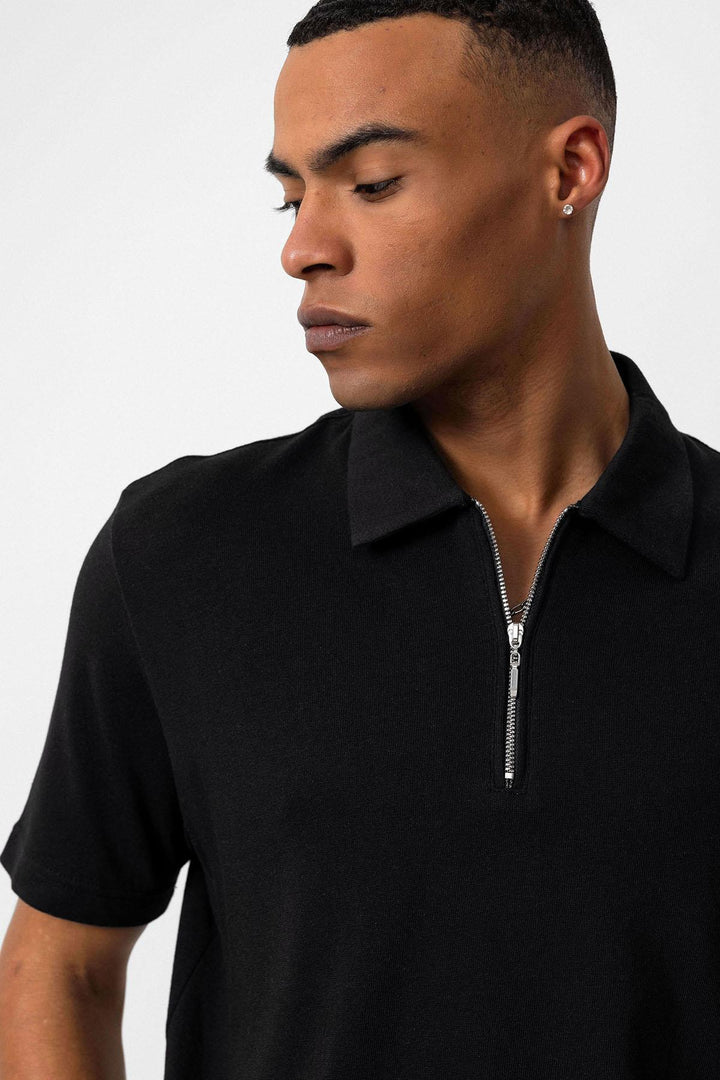 Men's Black Polo Collar Zippered T-Shirt - Wessi