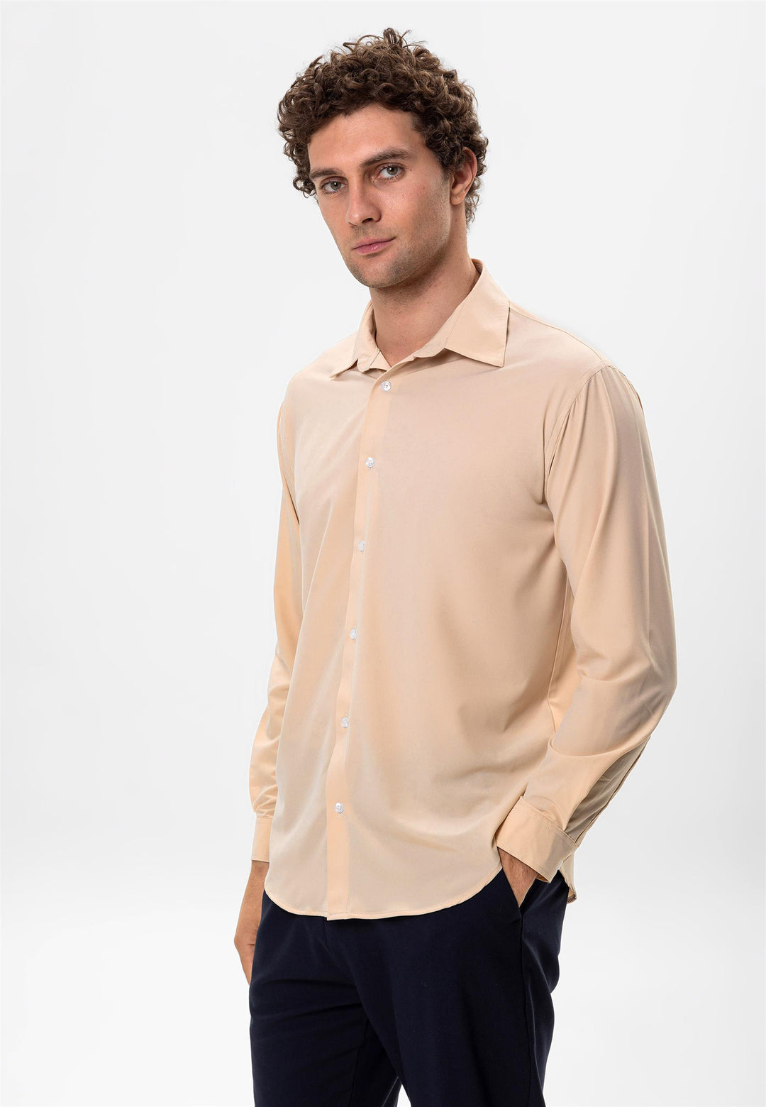 Camisa Hombre Beige Ajuste Cómodo - Wessi