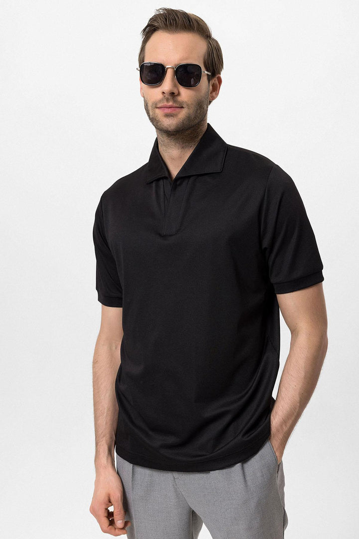 Men's Black Regular Fit Camp Collar  T-Shirt - Wessi