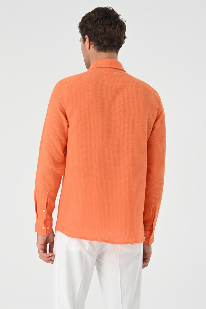 Camisa tejida de corte regular naranja para hombre - Wessi