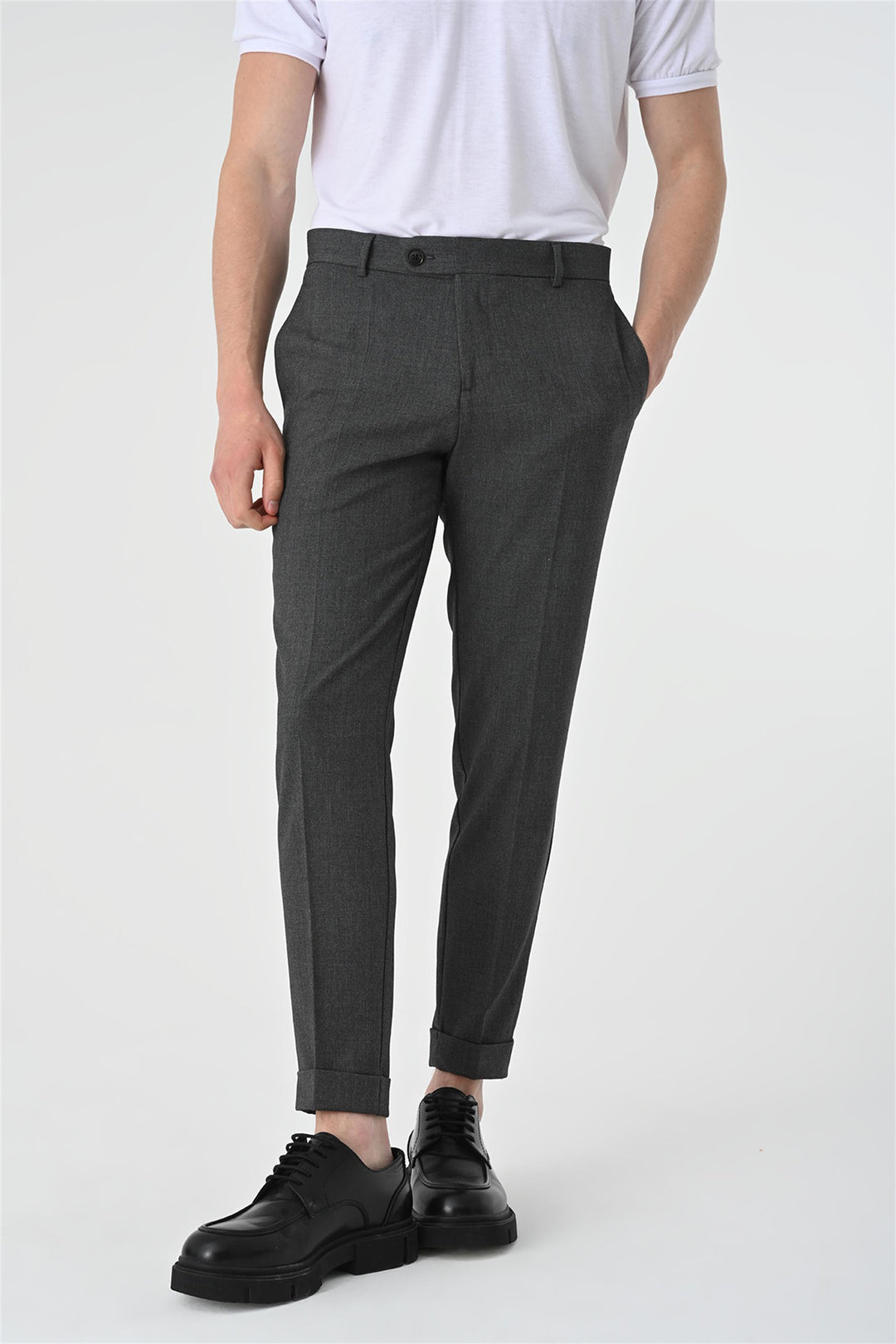 Pantalón de hombre gris regular fit de doble pernera - Wessi